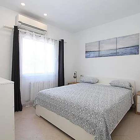 Villa House *