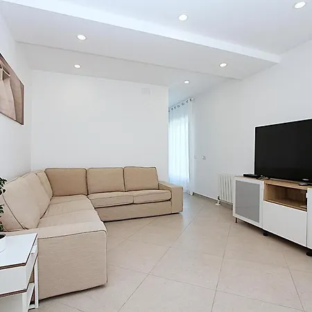 House Villa *